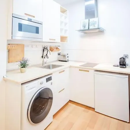 Apartment Relaxing With Parking In The Center By Rems Malaga